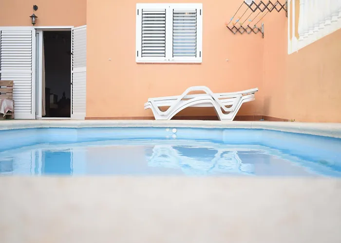 Dom wakacyjny Casa Morales Con Piscina Privada *