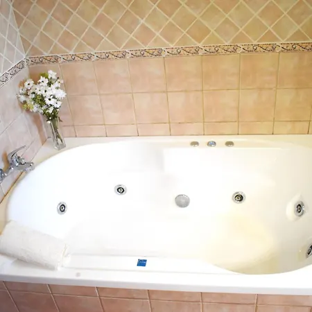 別荘 Casa Morales Con Piscina Privada